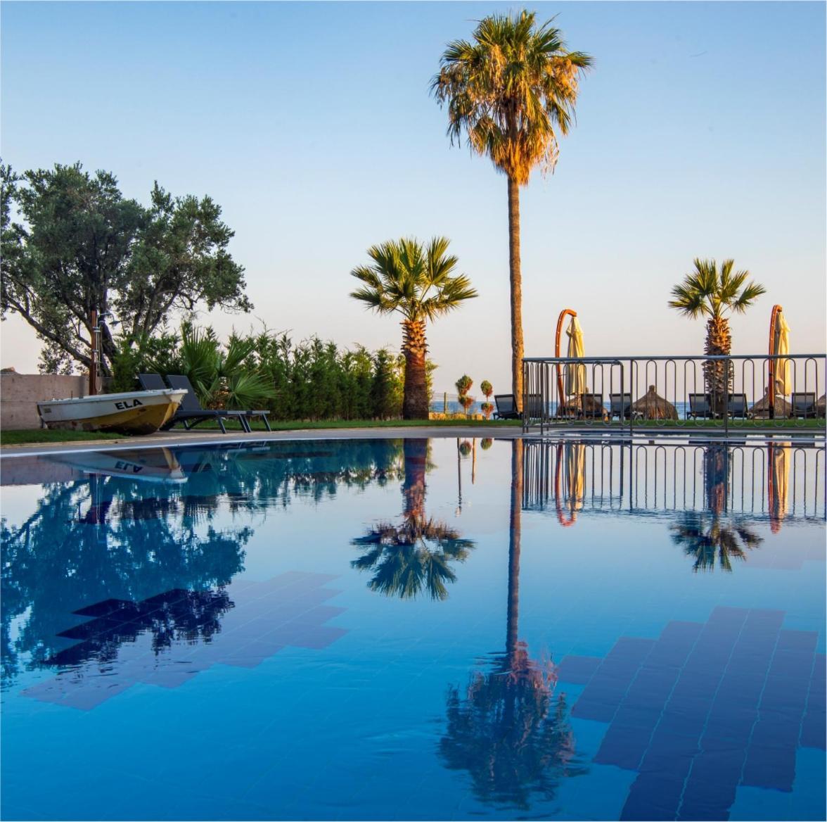 Maia Luxury Beach Hotel & Spa Guzelcamlı Екстериор снимка